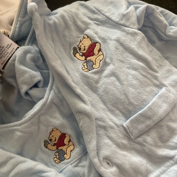 Vintage Pooh Bear 3 Piece Set 0-6m - Picture 2 of 6
